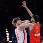 gilgeous-alexander-and-holmgren-each-score-29-points,-thunder-rout-rockets-126-107