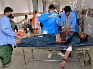 suicide-bombing-at-rail-station-in-southwestern-pakistan-kills-at-least-26