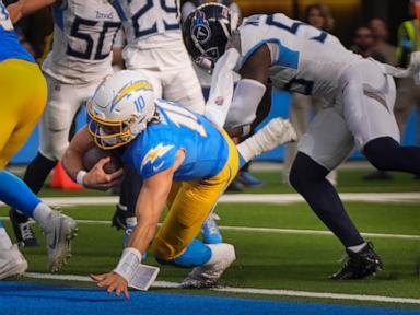 justin-herbert-has-tds-passing-and-rushing-as-chargers-beat-titans-27-17-for-3rd-straight-win