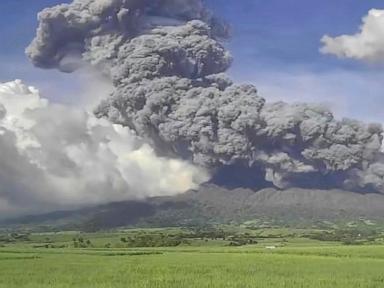 mass-evacuation-of-philippine-villages-underway-after-a-brief-but-major-volcanic-eruption