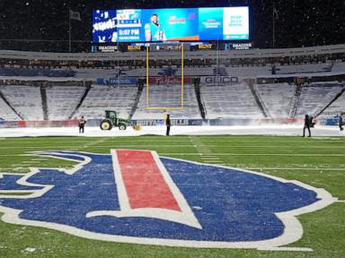 vince-carter-and-tracy-mcgrady-among-10-limited-partners-who’ve-joined-bills’-ownership-group