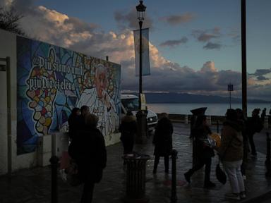 pope-francis-arrives-on-1st-papal-visit-to-corsica,-with-focus-on-regional-crisis,-popular-piety