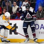 blackwood-has-38-saves-in-debut,-avalanche-beat-predators-5-2