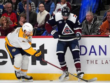 blackwood-has-38-saves-in-debut,-avalanche-beat-predators-5-2