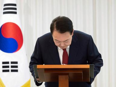 south-korea’s-constitutional-court-begins-meeting-on-president-yoon’s-impeachment