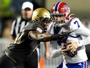 bryson-daily-leads-no.-19-army-to-27-6-victory-over-louisiana-tech-in-the-independence-bowl