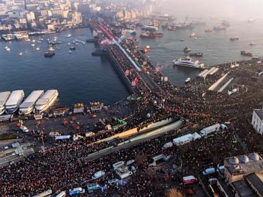 tens-of-thousands-of-people-in-istanbul-protest-gaza-war