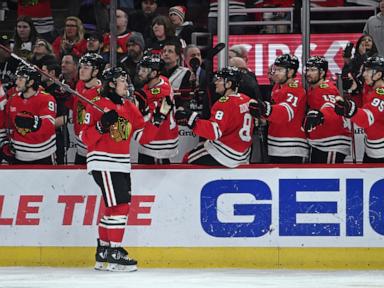 soderblom-stops-38-shots-as-blackhawks-end-5-game-skid-with-4-2-win-over-canadiens