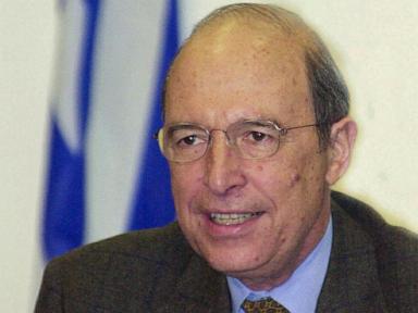 costas-simitis,-former-greek-prime-minister-and-socialist-leader,-dies-at-88