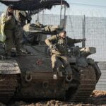 new-israeli-airstrikes-in-gaza-kill-more-than-20,-hospital-workers-say