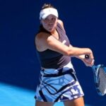 coco-gauff-starts-her-australian-open-with-a-straight-sets-win-over-sofia-kenin