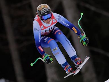 brignone-beats-goggia-for-italian-1-2-in-world-cup-downhill.-vonn-misses-gate-and-does-not-finish