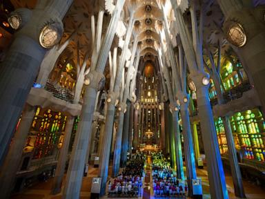 no,-spain-isn’t-banning-tourists.-here’s-what-to-know-before-planning-a-trip