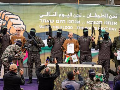 hamas-accuses-israel-of-ceasefire-violations,-says-it-will-delay-next-hostage-release