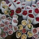 french-group-issues-valentine’s-day-warning-that-cut-flowers-have-a-variety-of-pesticides