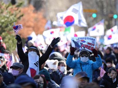 south-korea’s-yoon-is-in-court-for-a-hearing-in-his-criminal-trial