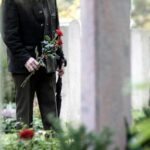 qr-code-stickers-mysteriously-appear-on-1,000-munich-graves