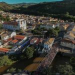 families,-revelers-party-side-by-side-in-traditional-carnival-in-sao-paulo-town