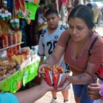 mexico-bans-junk-food-sales-in-schools-in-its-latest-salvo-against-child-obesity