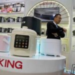 us-tariffs-bring-stalled-shipments-and-uncertainty-for-chinese-exporters