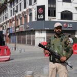 india-troops-beef-up-security-in-kashmir-following-attack-on-tourists