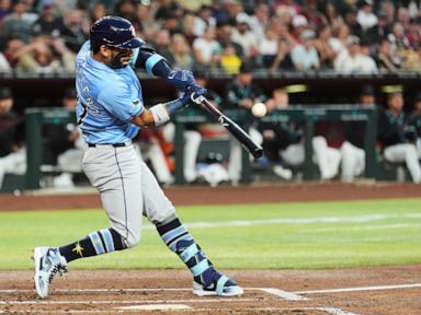 rays-outlast-diamondbacks-7-6-in-11-innings,-overcoming-carroll’s-2-hrs