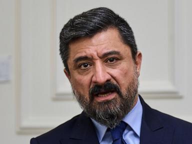 iraq’s-justice-minister-says-prisons-are-at-double-their-capacity-as-amnesty-law-takes-effect