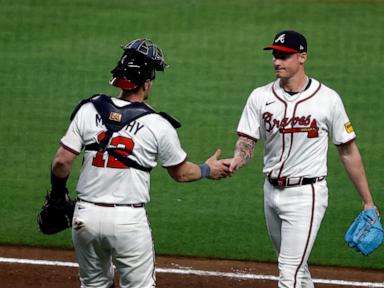 braves-rookie-aj-smith-shawver-takes-no-hit-bid-into-8th-inning-against-reds