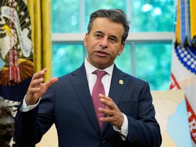 critic-of-drug-industry-and-covid-19-measures-to-lead-fda-vaccine-program