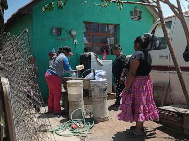 vaccine-teams-in-mexico-scramble-over-measles-outbreak-from-mennonite-community