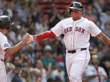 devers-tells-red-sox-he-won’t-move-to-1b,-tells-front-office-to-‘do-their-jobs’
