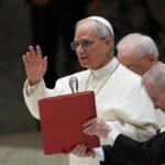 pope-leo-xiv-urges-release-of-imprisoned-journalists,-affirms-gift-of-free-speech-and-press