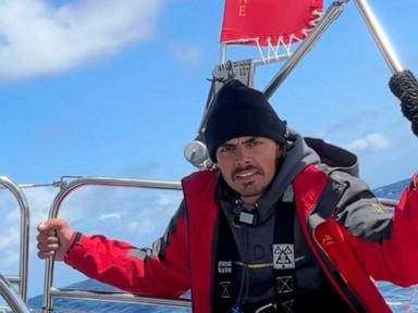 sailing-from-oregon-to-hawaii-after-quitting-job-turns-man-into-social-media-star
