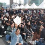 protests-against-prime-minister-in-mongolia-could-lead-to-government-shake-up