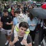 thousands-brave-heavy-rain-to-protest-serbia’s-crackdown-on-universities