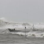 a-severe-tropical-storm-heads-for-southern-china