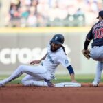 polanco’s-rbi-single-in-9th-inning-secures-mariners’-4-3-win-over-guardians