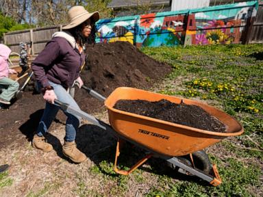 the-emotional-toll-of-climate-change-is-broad-ranging,-especially-for-young-people