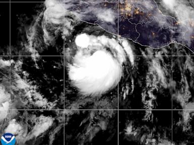 flossie-becomes-a-hurricane-off-mexico’s-pacific-coast-after-rapidly-strengthening