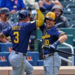 joey-ortiz-hits-tiebreaking-slam-and-brewers-beat-reeling-mets-7-2-in-1st-game-of-twinbill