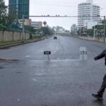 police-block-roads-and-businesses-close-ahead-of-planned-protests-in-kenya