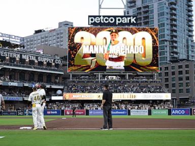 padres-slugger-manny-machado-gets-his-2,000th-career-hit