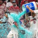 angels-slip-past-diamondbacks-6-5-on-d’arnaud’s-rbi-single-in-ninth