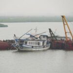 vietnam-tour-boat-survivor-describes-his-escape-from-capsized-vessel