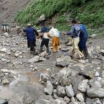flash-floods-kill-3-tourists-and-leave-15-missing-in-northern-pakistan