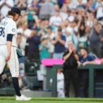 raleigh’s-39th-home-run-leads-mariners-to-snap-brewers’-11-game-win-streak