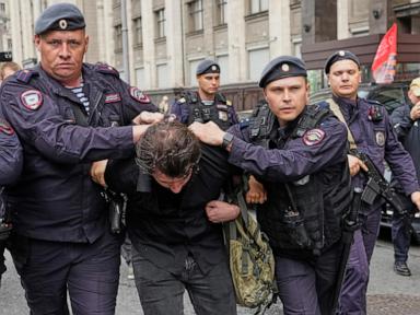 russian-lawmakers-pass-a-bill-punishing-online-searches-for-information-deemed-to-be-‘extremist’