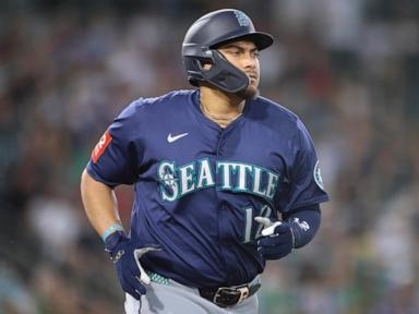 castillo-allows-1-run-in-7-innings,-naylor-hits-1st-hr-for-mariners-in-3-1-win-over-athletics