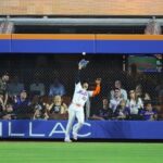 alonso-pulls-within-1-homer-of-strawberry,-but-mets-fall-to-guardians-after-comeback-bid