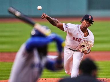 red-sox-ride-duran-hr,-strong-outing-from-bello-to-6th-straight-win,-beating-royals-8-5